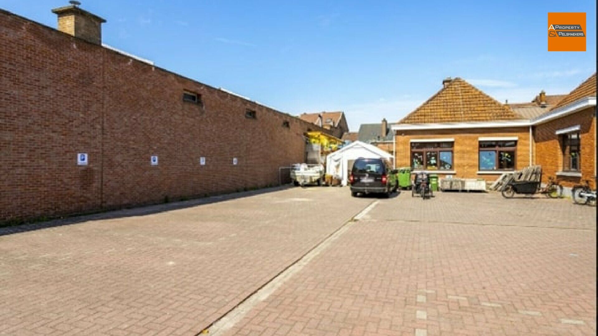 Commercieel gebouw te huur in KESSEL-LO