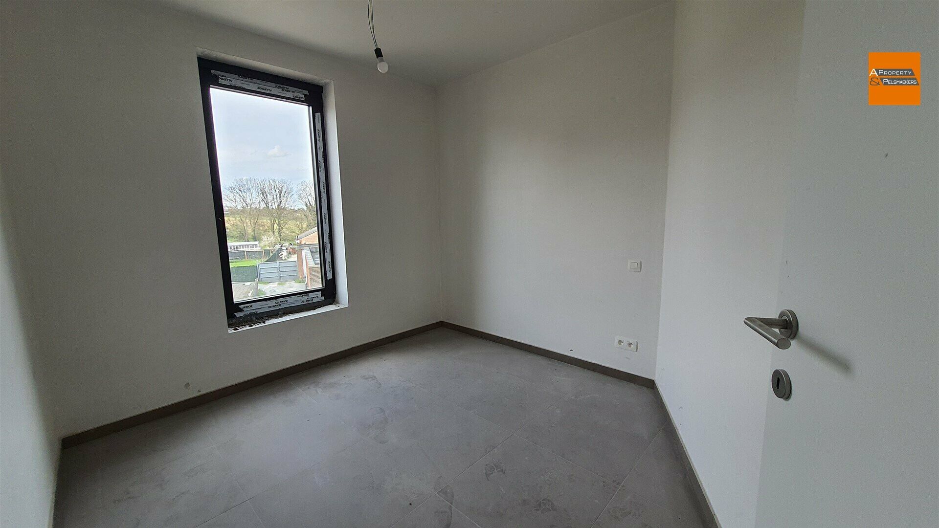 Immeuble à appartements à vendre à SINT-STEVENS-WOLUWE